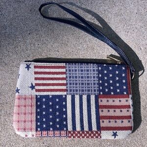Women’s Patriotic Striped Star Pattern Wristlet Purse Great Condition
